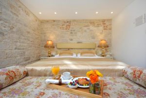 Jupiter Luxury Hotel